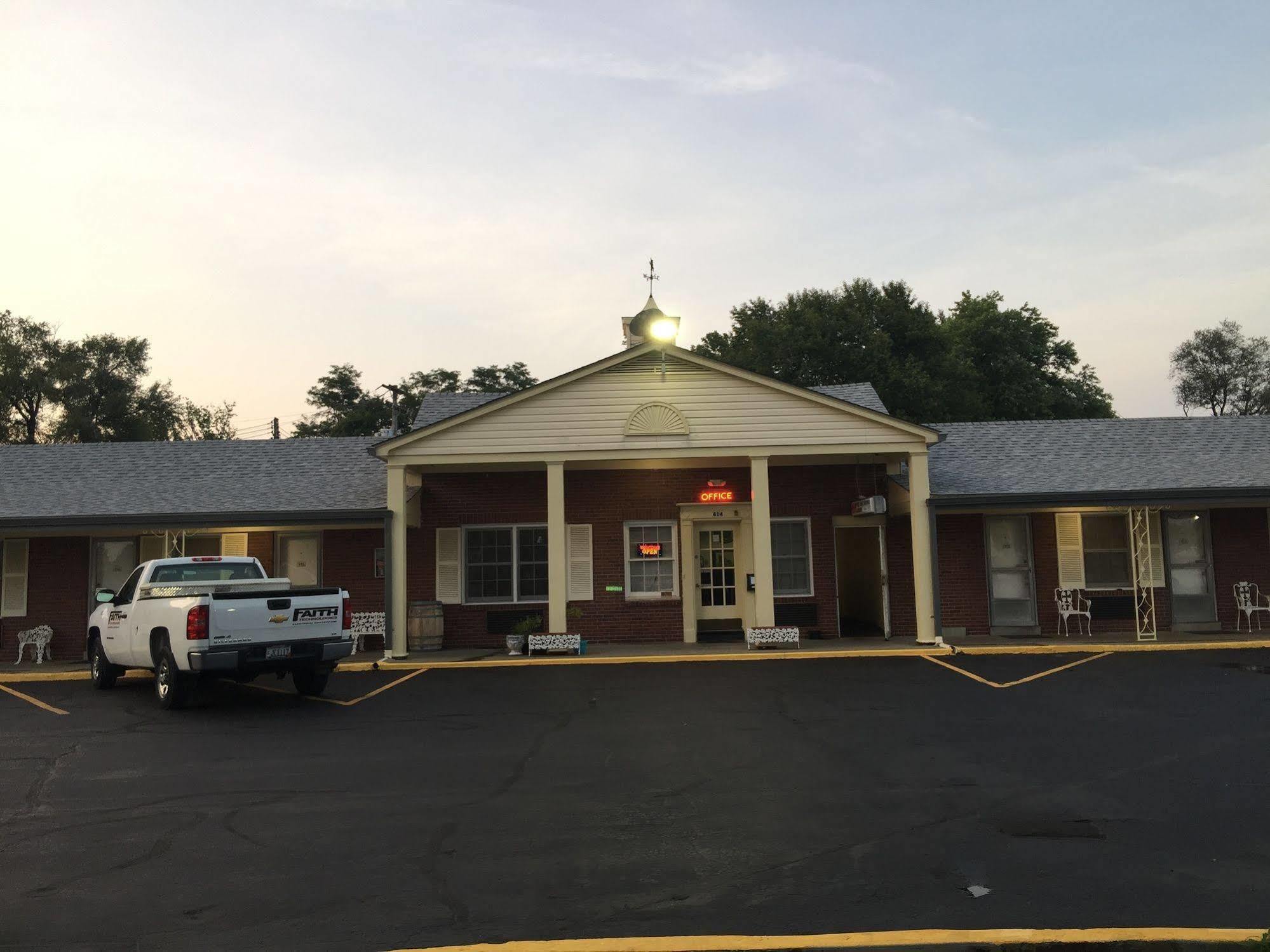 Old Kentucky Home Motel Bardstown Exterior foto